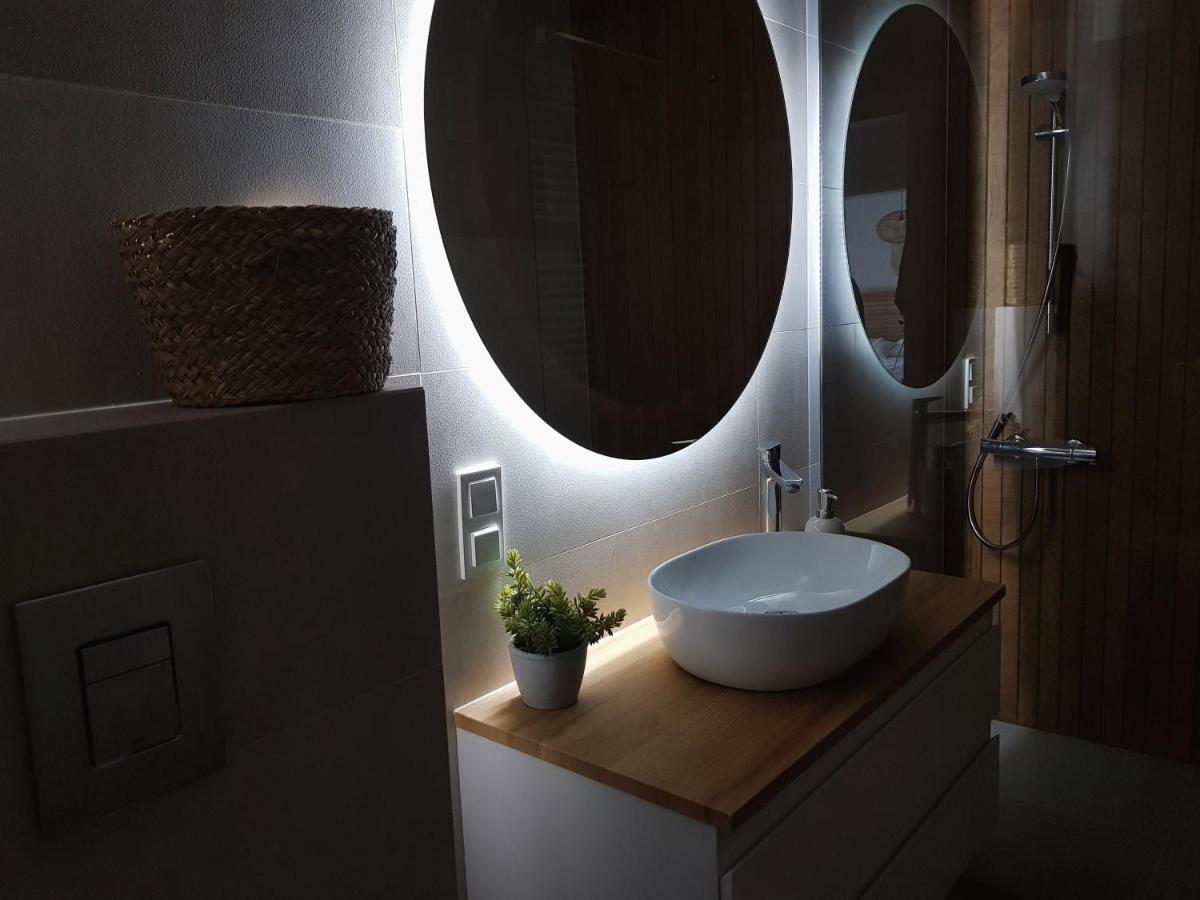 Zlota Nowa Huta Apartment Krakow Bagian luar foto